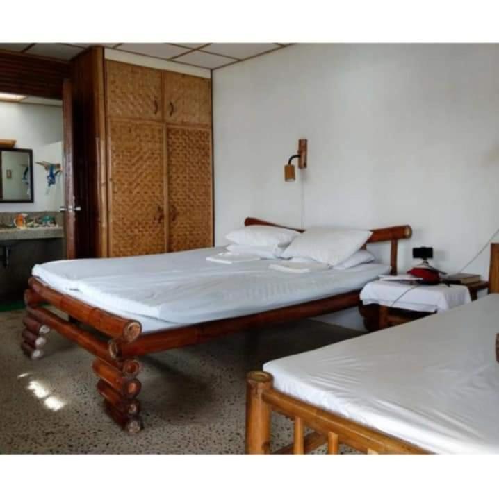 Costa Aguada Island Resort, Inampulugan Island, Sibunag, กีมาราส ภายนอก รูปภาพ